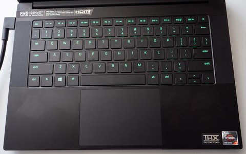 razer blade 14 touchpad