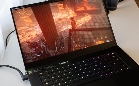 razer blade 15 2021 pantalla