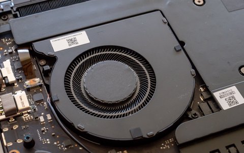 razer blade 15 2021 ventilador