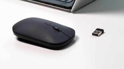 ugreen 2 4g slim wireless mouse