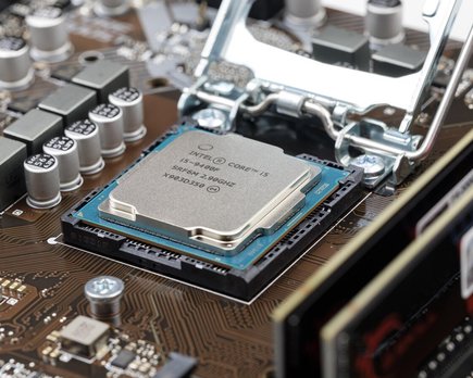 intel core ultra 9 4950k 28 nucleos