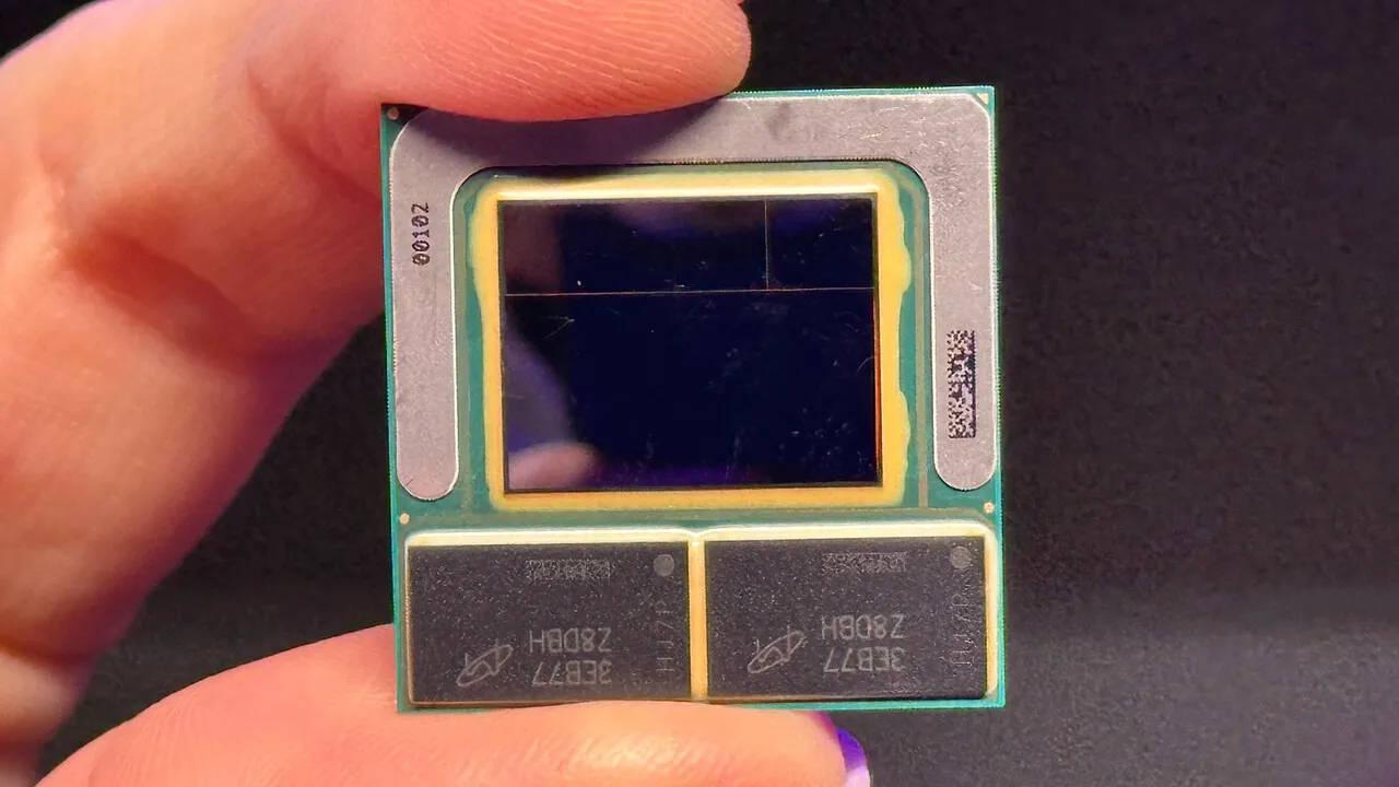 intel dice integrar ram en el soc lunar lake error ademas podria abandonar ark gpu sobremesa