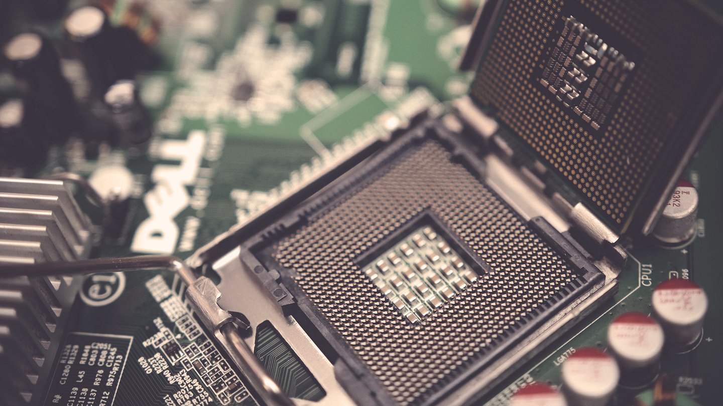 que es petaflops