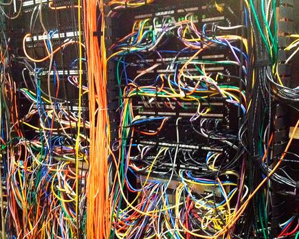 la mayoría de los routers usados no se limpian correctamente antes de revenderlos