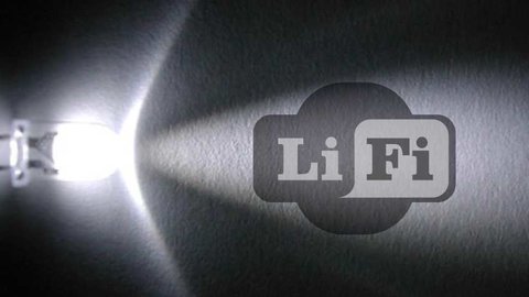 se publica la especificación li fi, que permite la adopción de conexiones inalámbricas basadas en la luz