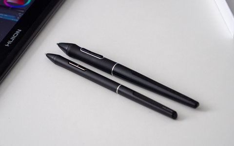 huion kamvas pro 16 2 5k comparacion pen