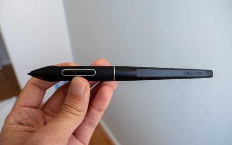 huion kamvas pro 16 2 5k detalle pen