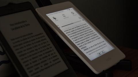 kindle paperwhite iluminacion