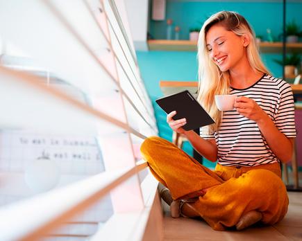 pocket book viva – nuevo e reader con pantalla capaz de representar la gama completa de colores