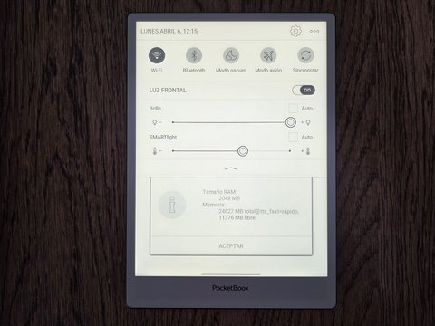 Iluminación Pocketbook Inkpad One