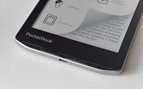 pocketbook verse puerto usb botones