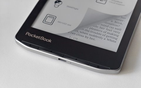 pocketbook verse puerto usb botones