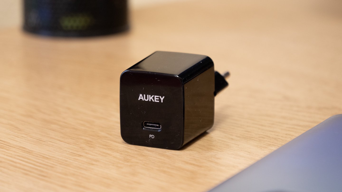 aukey pa y18