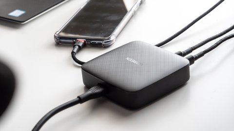 ugreen 100w usb c desktop charger