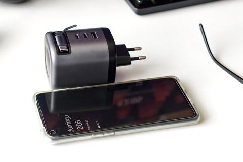 ugreen nexode 100w retractable ae 65587