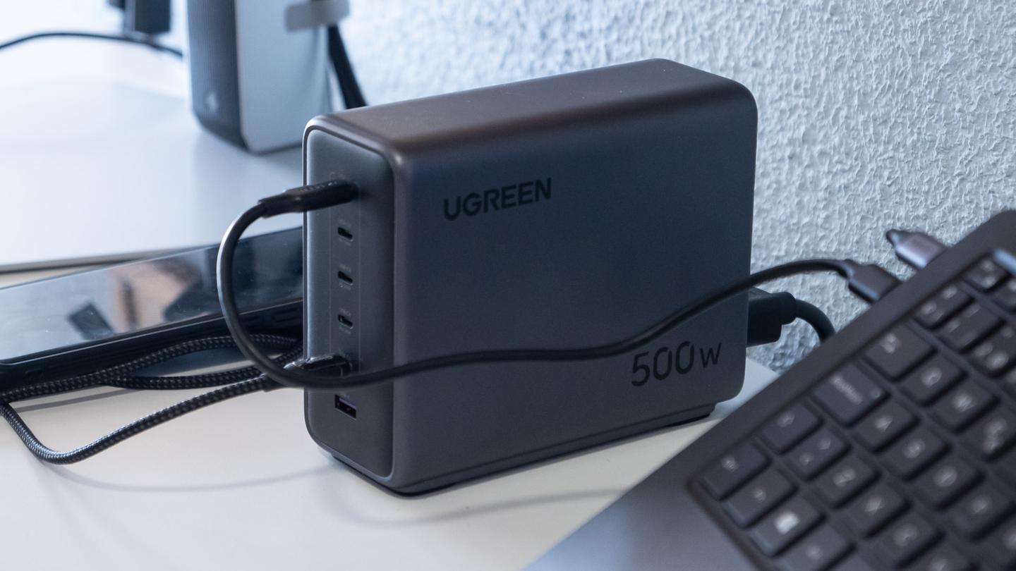 ugreen nexode 500w gan desktop charger