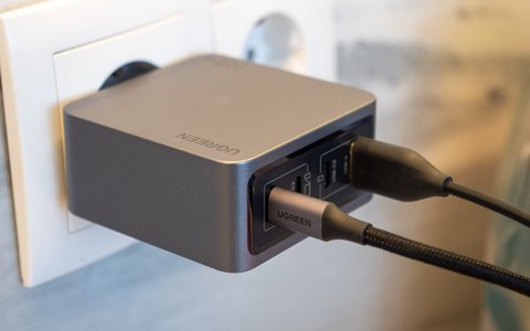 ugreen nexode pro 160w gan fast charger uso