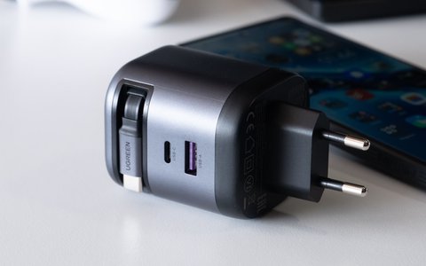 ugreen cargador cable retractil