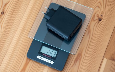 voltme revo 140w gan charger peso