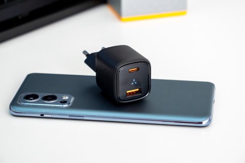 voltme revo 30w gan charger