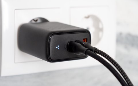 voltme revo 65w gan charger uso