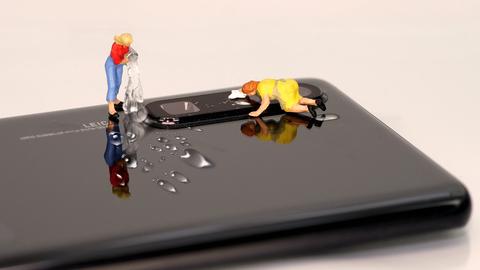 como limpiar desinfectar telefono movil