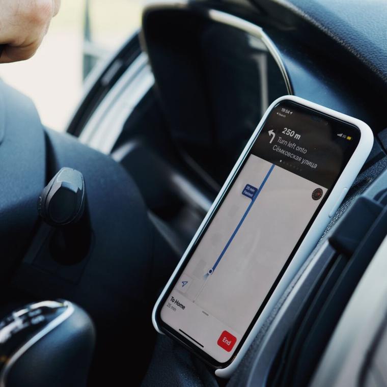 mejores soportes movil coche