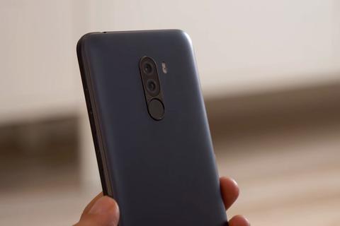 xiaomi pocophone f1 actualizacion 4k 60 fps
