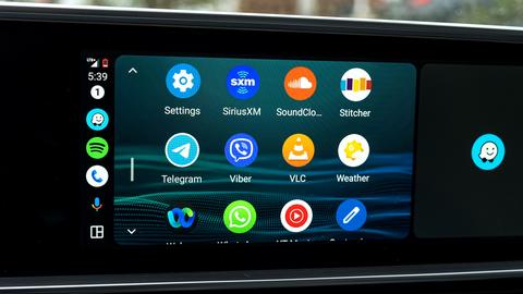 por que moviles china no tienen android auto que usan