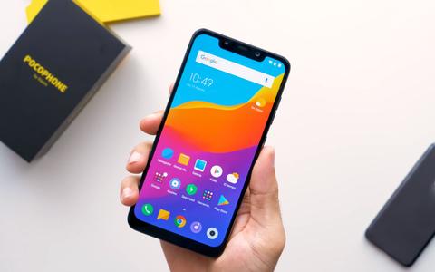 xiaomi pocophone f1 diseno