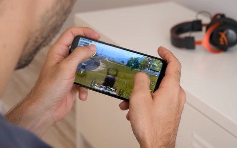 xiaomi pocophone f1 gaming