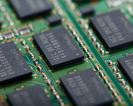 samsung ya comercializa su nueva memoria e u f s 3.1 de 512 g b para smartphones