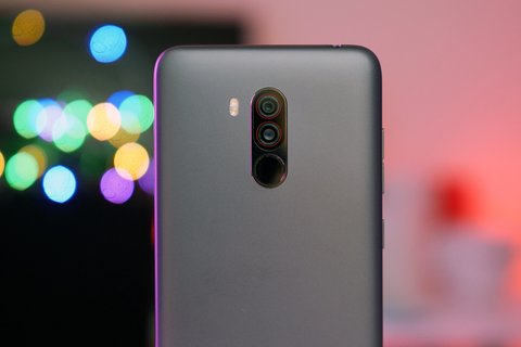 pocophone f1 video 4k 60fps