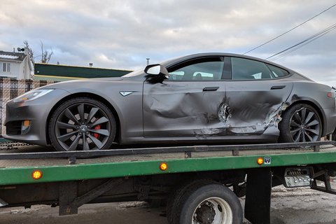 tesla revela informes accidentes q4 2018