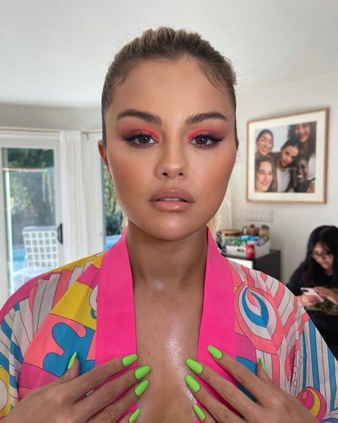 tiktok selena