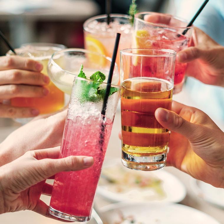 beber alcohol puede protegerte del colera y otras enfermedades