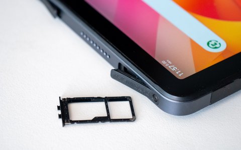 agm pad p2 active sim