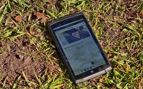 crosscall core t5 pantalla luz