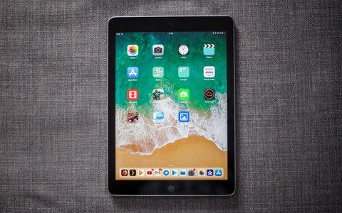 apple ipad 2018 review