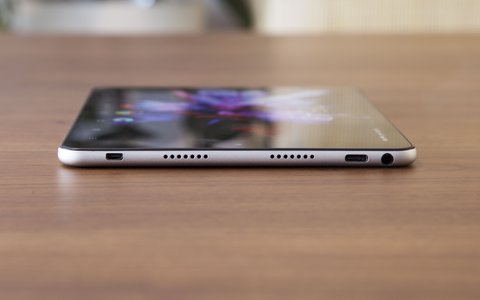 teclast m89 conexiones altavoces