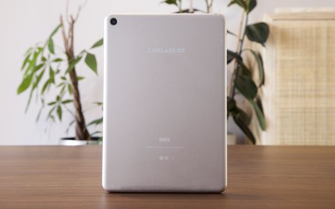 teclast m89 trasera metalica