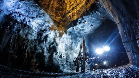 baterias de gravedad en minas abandonadas energia todo planeta