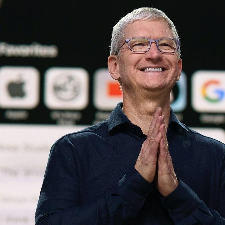 tim cook ceo apple