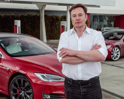 tesla elon musk vende acciones