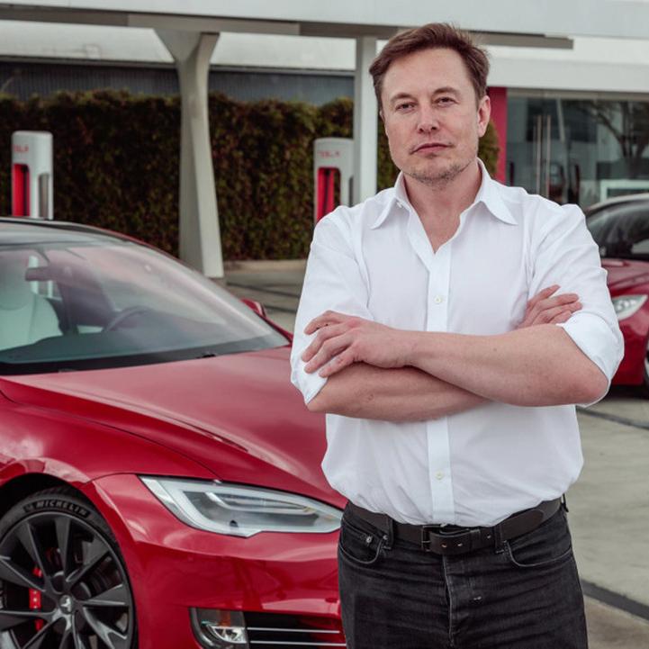 tesla elon musk vende acciones