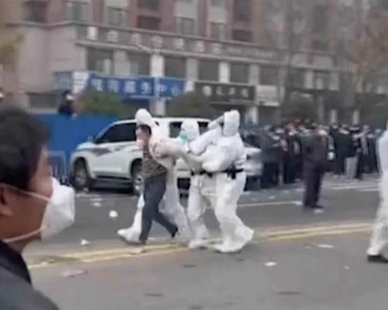 foxconn protesta dolares
