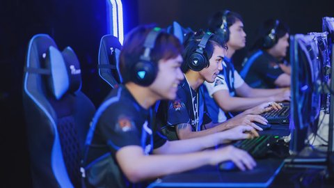 los jugadores online aumentan, pero los ingresos caerán por primera vez en 15 años