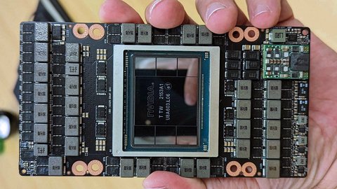 nvidia estaría trasladando la producción de las g p us r t x 4090 a las hopper h100