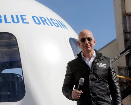 peticiones para que jeff bezos no vuelva a la tierra superan 100000 firmas