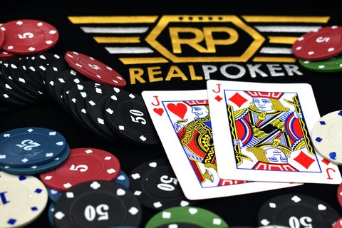 poker online tecnologia plataformas